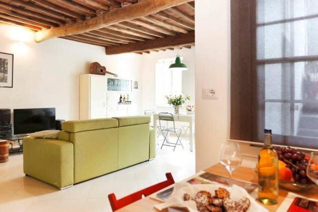 Appartamento Casa Amorino Lucca Esterno foto